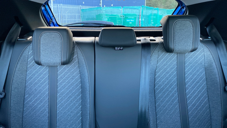 Peugeot 208 1.2 Hybrid 110 Allure 5dr e-DSC6 Petrol Hatchback